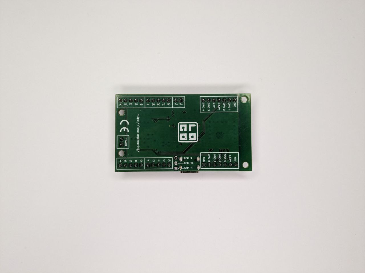 Wireless Accessory / Multi-function DCC decoder